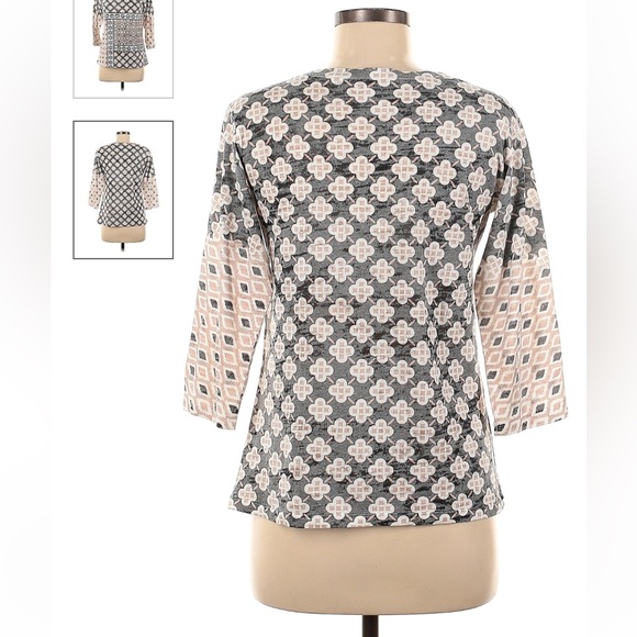 Before + Again Top - Picture 2 of 4